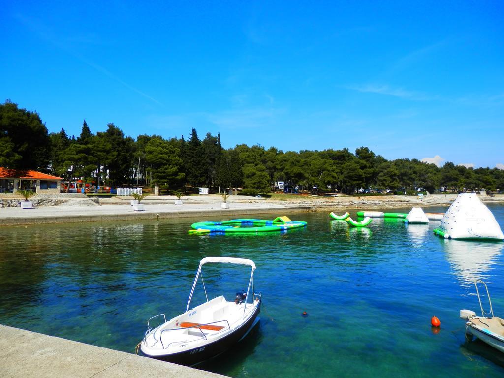 Apartments Nautica II Novigrad  Bagian luar foto