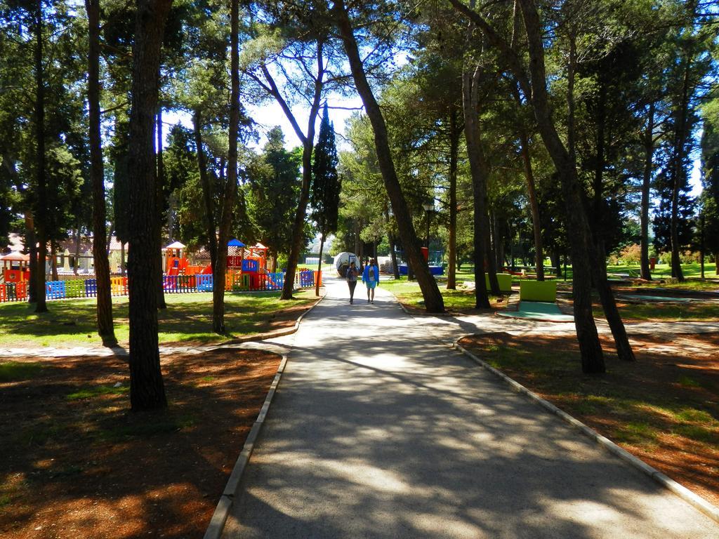 Apartments Nautica II Novigrad  Bagian luar foto